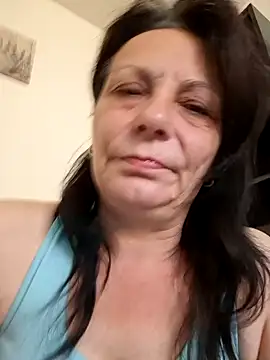 Snapshot of jessyca_ chatting on 10-21-25, 08:15 jessyca  online show from 10-21-25, 08:15