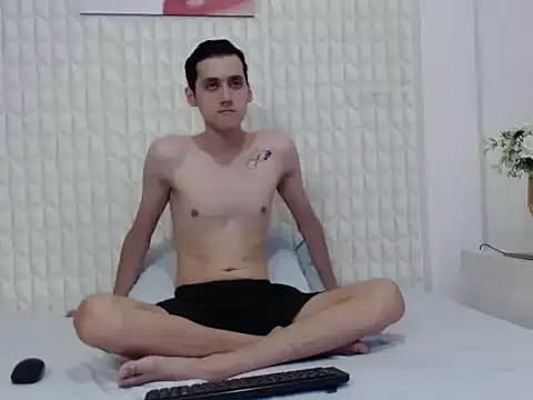 LuigiMarchetti online show from 09-27-25, 07:41