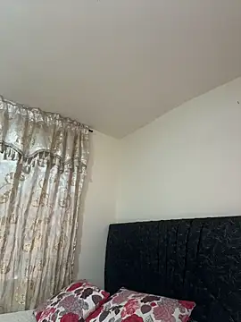 Tayler Kim online show from 05-24-26, 04:45