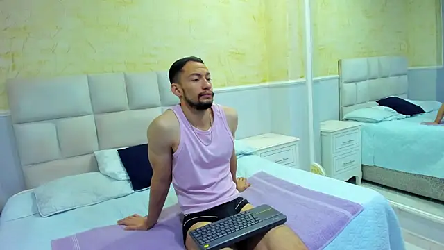 TyagoRoberts online show from 09-23-25, 12:52