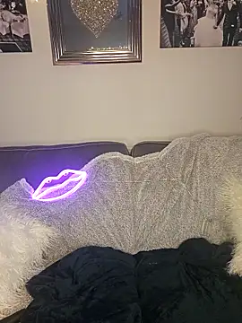 Snapshot of DeliciousDeeX chatting on 02-02-26, 12:59 DeliciousDeeX online show from 02-02-26, 12:59