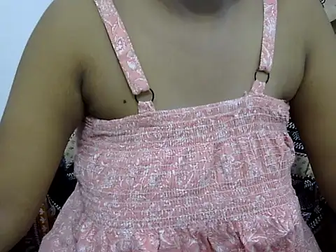 Snapshot of Hott_Noor chatting on 09-09-25, 02:49 Hott Noor online show from 09-09-25, 02:49