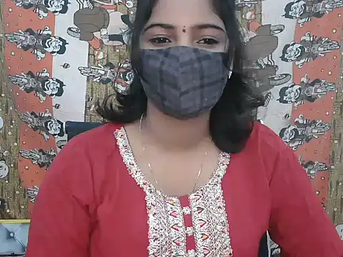 Snapshot of Hott_Noor chatting on 10-13-25, 05:35 Hott Noor online show from 10-13-25, 05:35