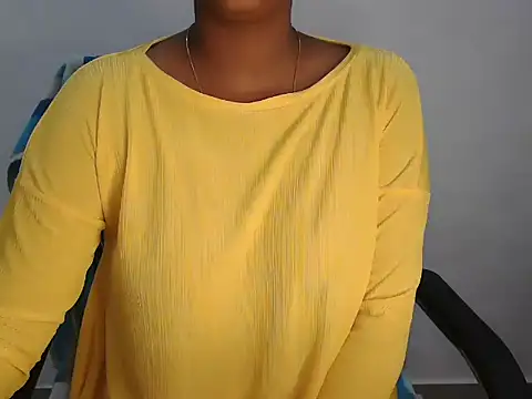 Snapshot of Hott_Noor chatting on 11-03-25, 11:55 Hott Noor online show from 11-03-25, 11:55