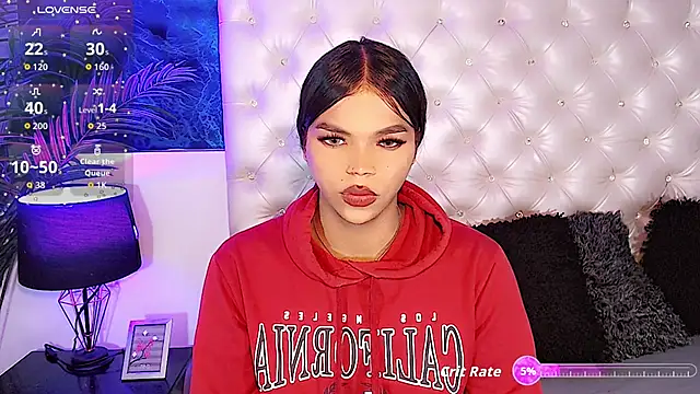 Snapshot of Valeria_Swett_ chatting on 11-08-25, 09:57 Valeria Swett online show from 11-08-25, 09:57