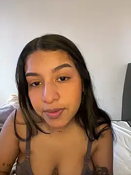  Chloe Smith online show from 02-28-26, 06:09