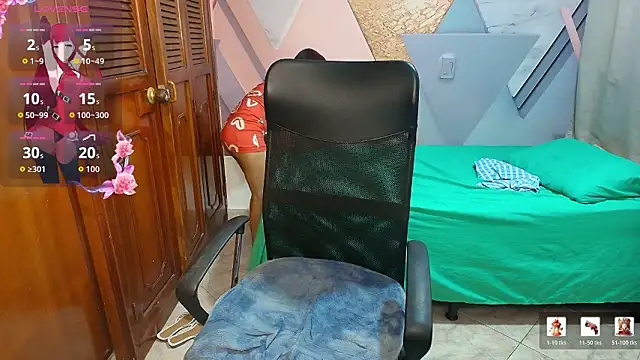 lucyy latin online show from 03-10-26, 07:08