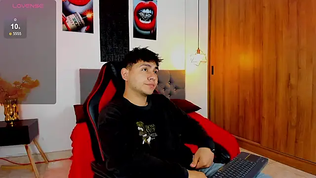 Nicolas James Sc online show from 12-20-25, 12:45