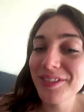 Snapshot of Petitbiscuit2B0 chatting on 11-03-25, 11:33 Petitbiscuit2B0 online show from 11-03-25, 11:33