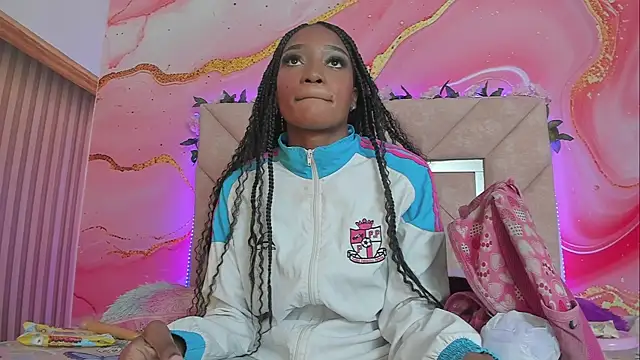 Taylor oriana  online show from 09-25-25, 11:03