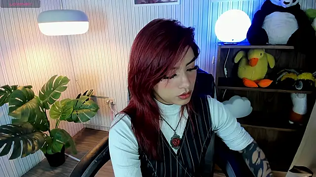 Mystic blue online show from 12-01-25, 12:32