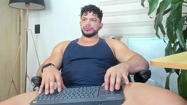 Erick Thompsonx online show from 07-10-26, 09:39