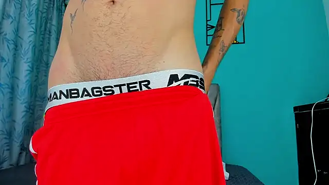 Maikol Ortiz online show from 04-27-26, 12:36