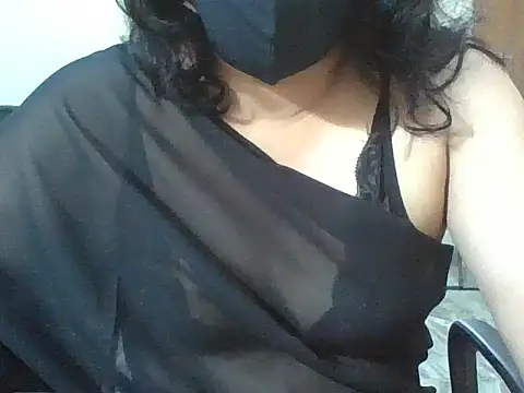 Snapshot of rekha_09 chatting on 09-10-25, 11:21 rekha 09 online show from 09-10-25, 11:21