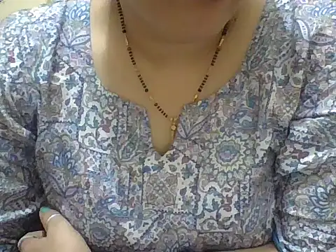 Snapshot of rekha_09 chatting on 10-26-25, 05:41 rekha 09 online show from 10-26-25, 05:41