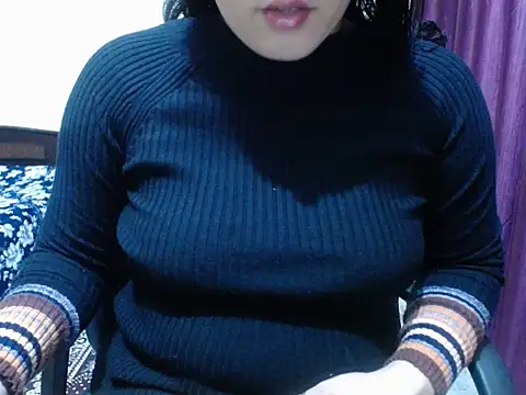 Snapshot of rekha_09 chatting on 11-25-25, 05:35 rekha 09 online show from 11-25-25, 05:35