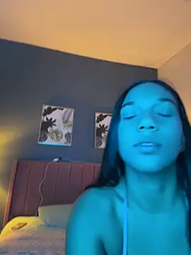 Snapshot of Andres-Andrea1922 chatting on 10-03-25, 09:39 Andres-Andrea1922 online show from 10-03-25, 09:39