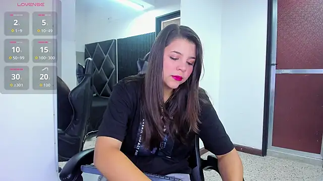 Charlotte-Star online show from 10-20-25, 08:42