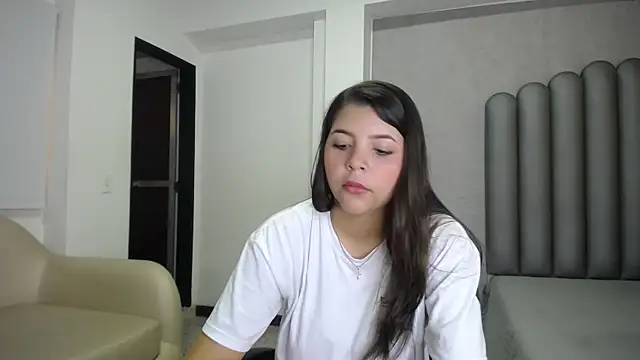 Charlotte-Star online show from 12-15-25, 08:46