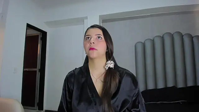 Charlotte-Star online show from 12-20-25, 07:43