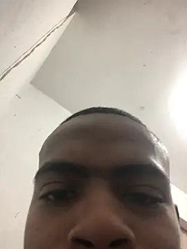 Snapshot of criss_zuri chatting on 07-18-26, 10:41 criss zuri online show from 07-18-26, 10:41