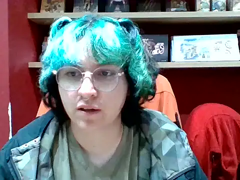 Snapshot of Froggyinthebox chatting on 03-13-26, 11:33 Froggyinthebox online show from 03-13-26, 11:33