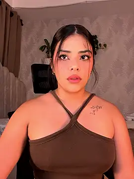 Sara-Evans online show from 04-28-26, 01:37