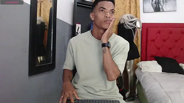 David s3xy online show from 09-28-25, 06:24