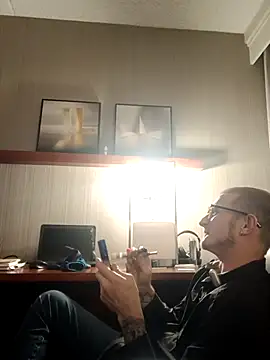 WWGD69 online show from 10-05-25, 12:47