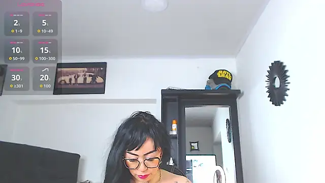 Vicky hotmilf online show from 04-23-26, 08:46