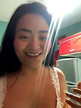 Snapshot of MyHoneyFrida chatting on 09-15-25, 03:50 MyHoneyFrida online show from 09-15-25, 03:50