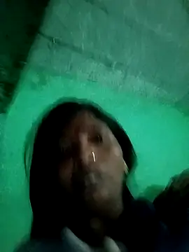 Snapshot of Jivika_Jaiswal chatting on 10-28-25, 09:28 Jivika Jaiswal online show from 10-28-25, 09:28