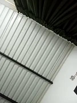 chloe 90 online show from 10-17-25, 12:01