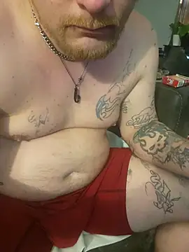 GladsomeLark online show from 03-19-26, 01:15