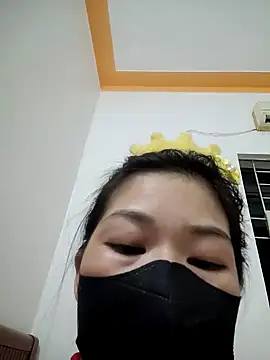 Snapshot of Lolimiu chatting on 10-04-25, 02:26 Lolimiu online show from 10-04-25, 02:26