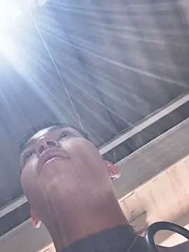 Snapshot of Thiago_blsd chatting on 10-16-25, 05:47 Thiago blsd online show from 10-16-25, 05:47