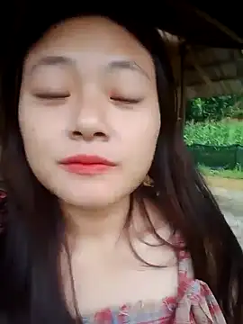 mai-xinh online show from 09-29-25, 12:49