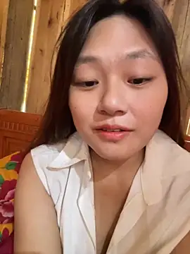 mai-xinh online show from 11-21-25, 05:06