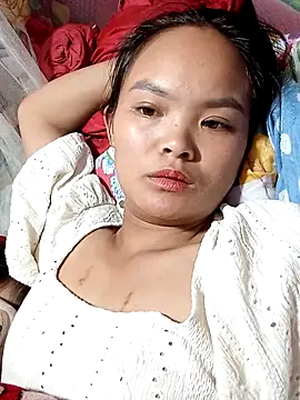 xinhxinhcute online show from 10-16-25, 10:22