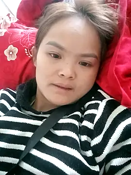 xinhxinhcute online show from 11-26-25, 09:43