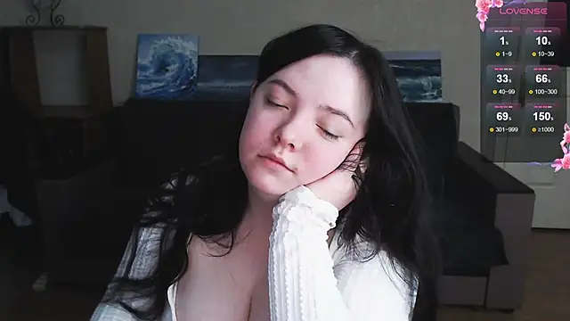 EmillyBones online show from 02-11-26, 11:43