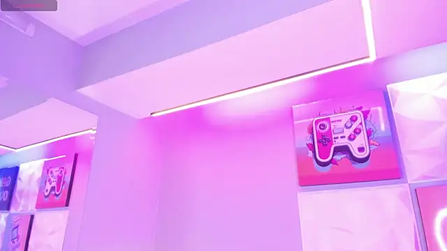 Snapshot of LindaWz_ chatting on 11-29-25, 07:11 LindaWz online show from 11-29-25, 07:11