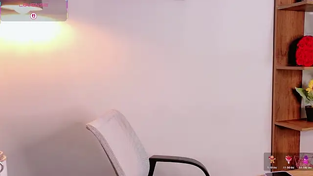 Catalina-Malave online show from 04-24-26, 12:02