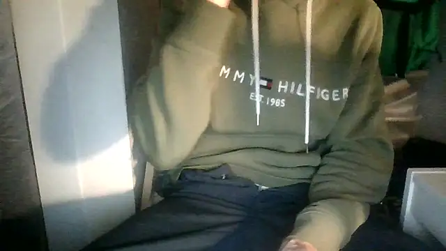 Snapshot of juju78jujuu chatting on 10-18-25, 05:57 juju78jujuu online show from 10-18-25, 05:57