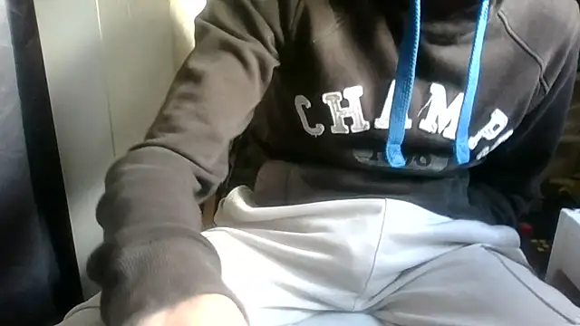 Snapshot of juju78jujuu chatting on 10-26-25, 07:47 juju78jujuu online show from 10-26-25, 07:47