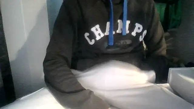 Snapshot of juju78jujuu chatting on 10-28-25, 06:39 juju78jujuu online show from 10-28-25, 06:39