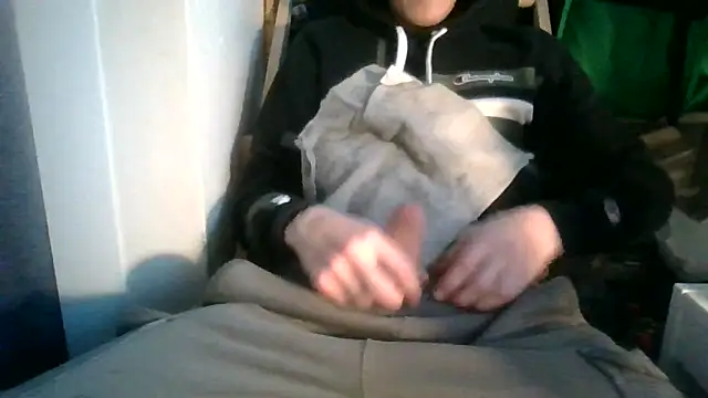 Snapshot of juju78jujuu chatting on 11-16-25, 07:03 juju78jujuu online show from 11-16-25, 07:03