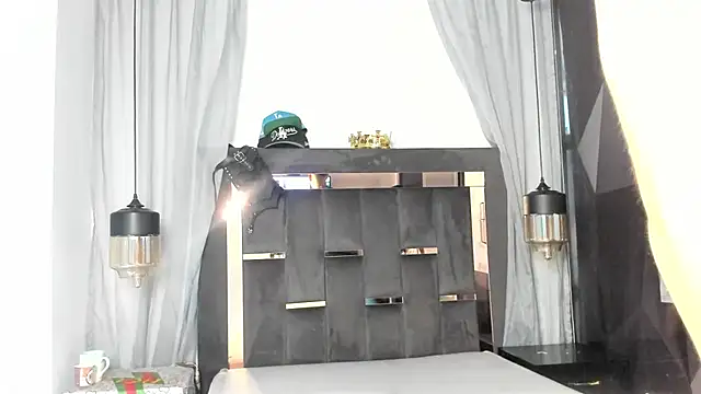 HunterHeat  online show from 03-25-26, 12:33