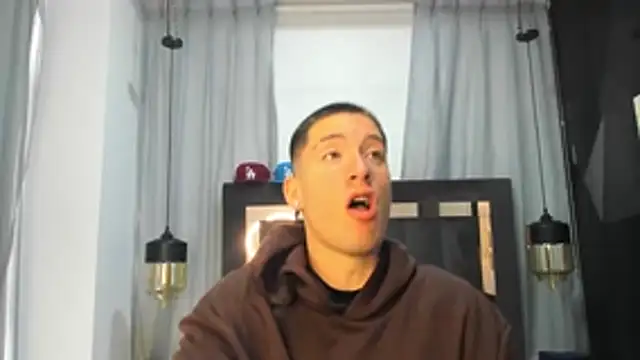 HunterHeat  online show from 04-09-26, 12:43