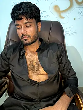 Snapshot of MeekBatgirl chatting on 09-30-25, 04:56 MeekBatgirl online show from 09-30-25, 04:56